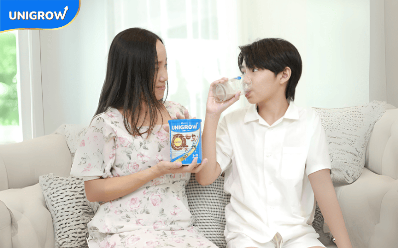 ดื่ม UniGrow ทุกวัน ลูกสูงโดดเด่น